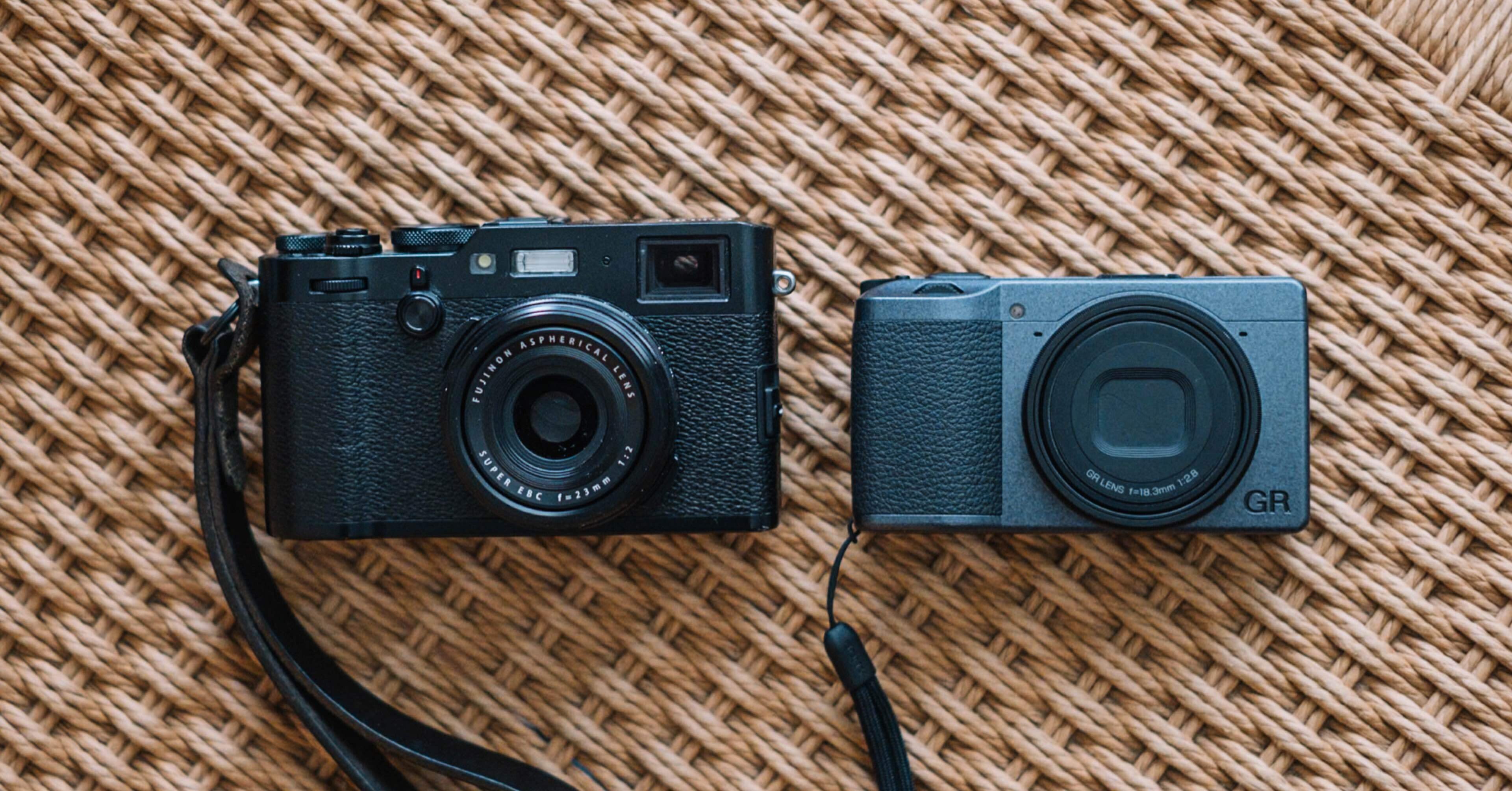 RICOH GR3・FUJIFILM X100F】どちらかを選べず結局どちらも使ってきた
