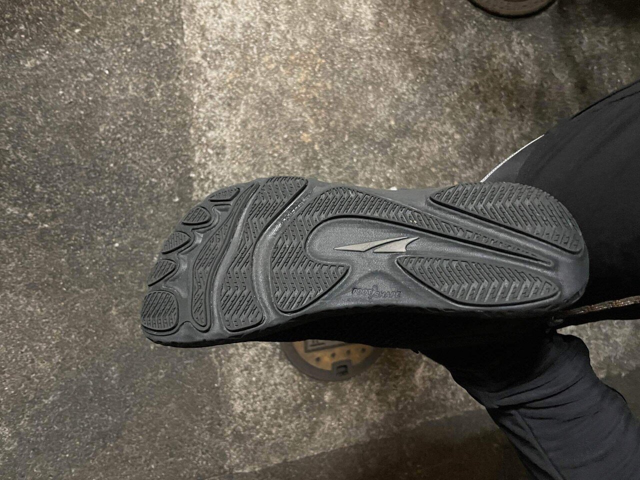 シューズ紹介② Altra/Escalante Racer｜砂
