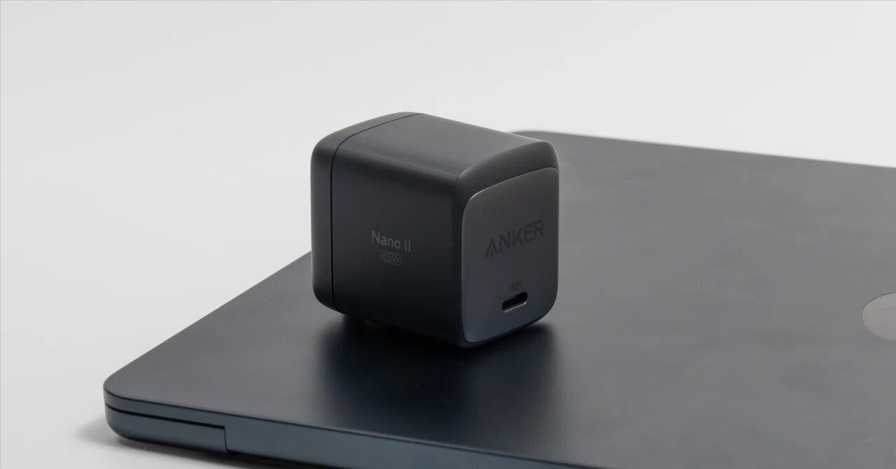 Anker Nano II 65Wをレビュー|大人気の定番コンパクト65W充電器|Kazuya Anker Nano II 65Wをレビュー|大人気の定番コンパクト65W充電器|Kazuya