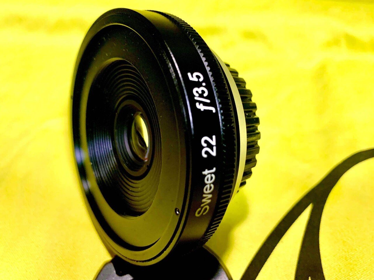 LensbabySweet 22mm f3.5｜Laskeypictures