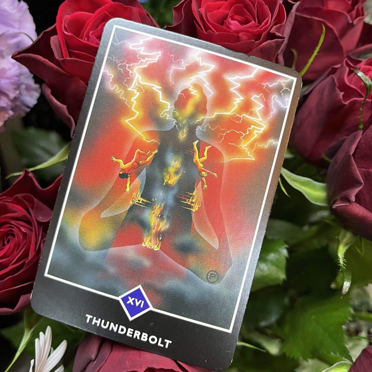 OSHO禅タロット【16. THUNDERBOLT】思い込みという思考のロック