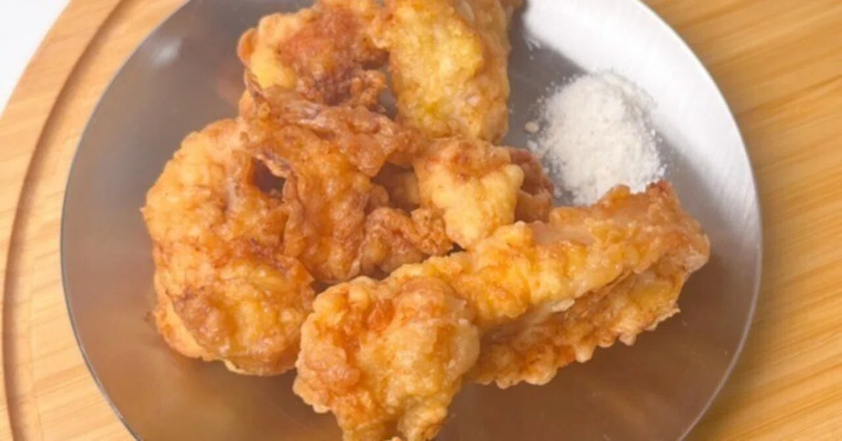 [390 yen per meal] Super delicious salt-fried chicken that even lazy ...