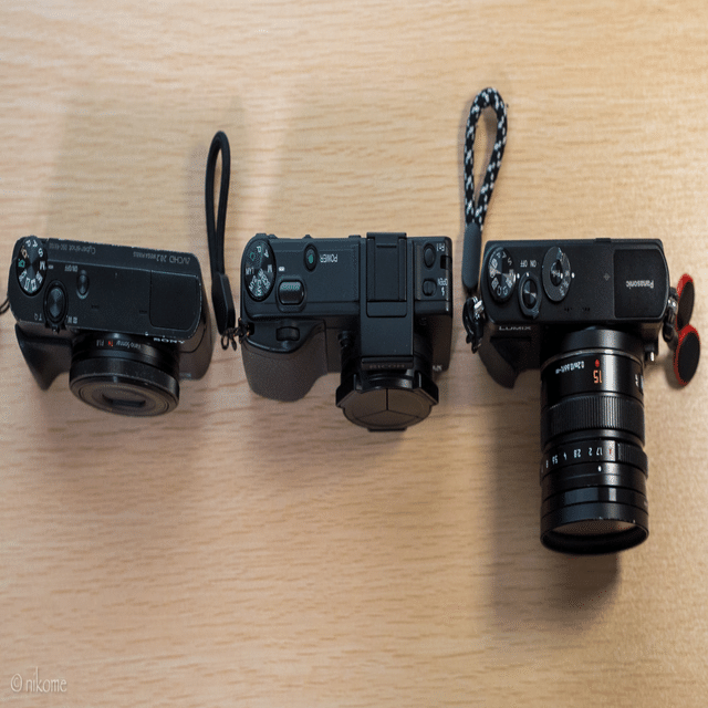 RICOH GX200 ブラック RICOH RICOH GX200 Black,VF KIT, f/2.5, 3x ,2.7, 12MP Excellent