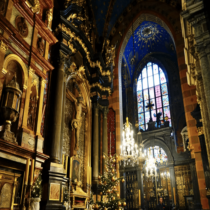 豪華絢爛 聖マリア教会 【ポーランド】｜まっち