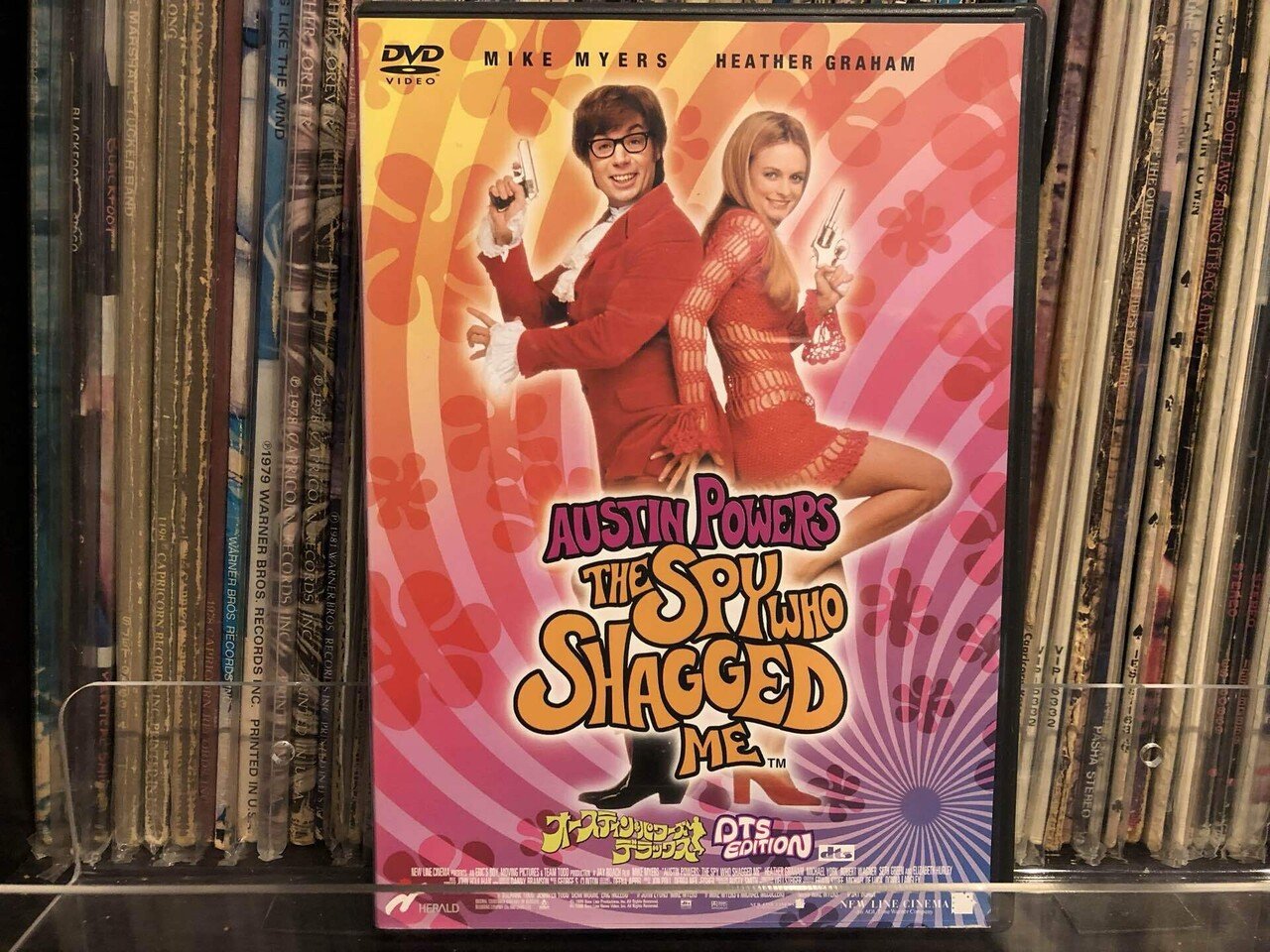 DVD 映画 オースティン・パワーズ デラックス 混じり