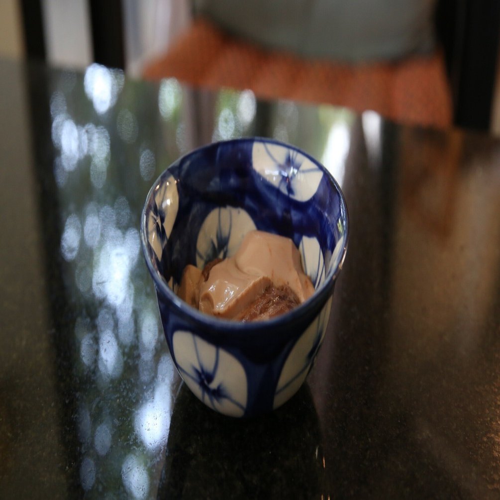 飲み物を何でもゼリーにする（ミロ、牛乳、タイティー、絞ったスイカ）｜Nancy