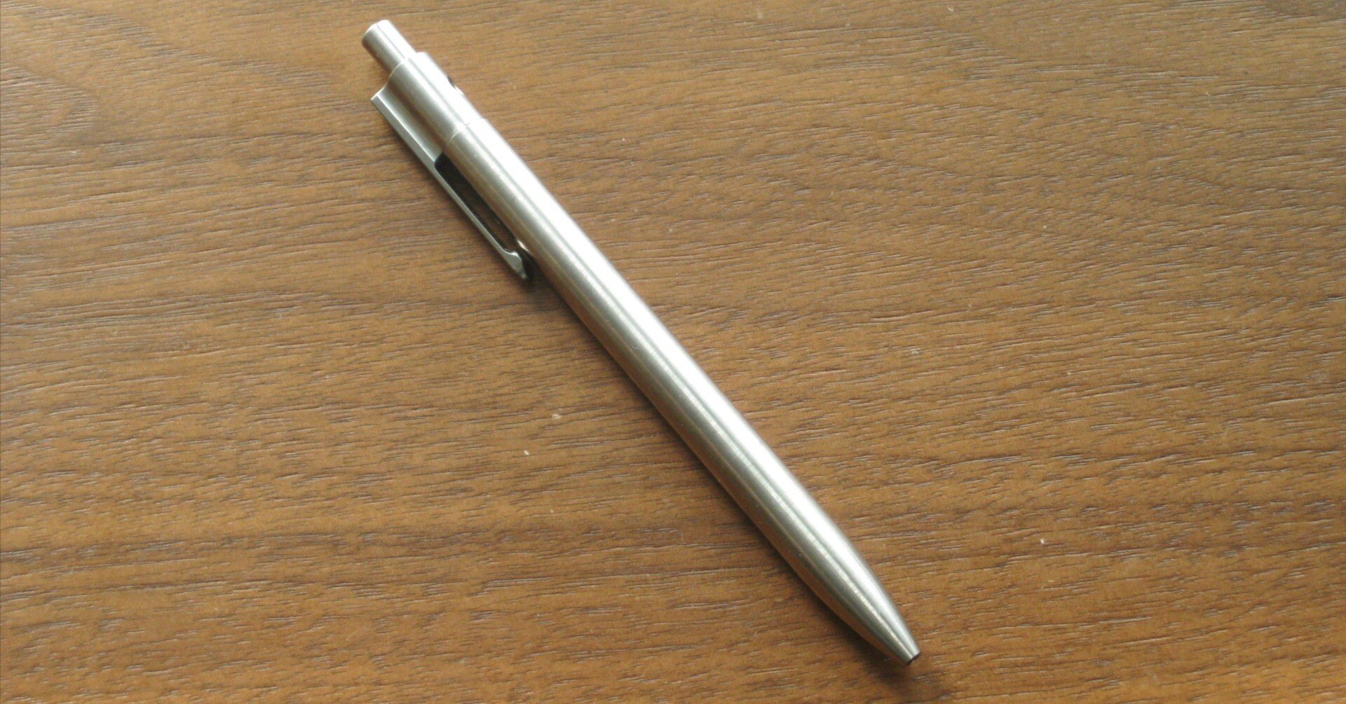 Autmog 37 Click Pen Round Nose - Pilot G2 titanium｜noaa