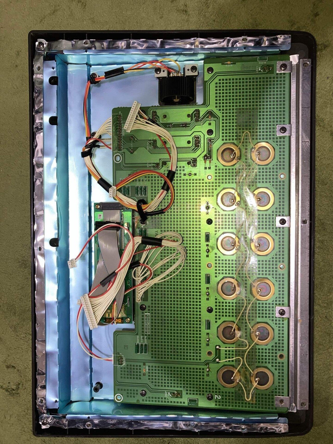 YAMAHAの90年代リズムマシンRY30のバックアップバッテリー交換