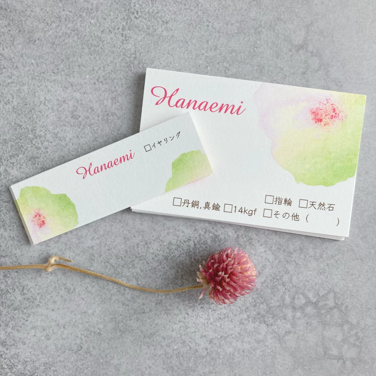 新アイテムのアクセサリー台紙が届きました！｜Hanaemi／恩田麻央
