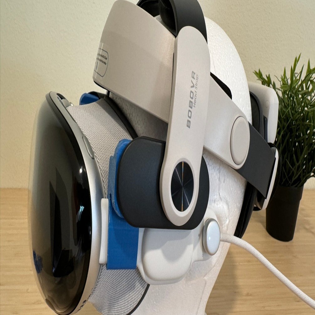 Vision Pro、快適化の沼に挑む Quest 3用ストラップを「合体」｜V