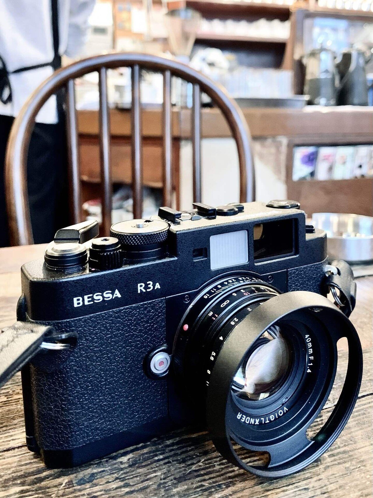 カメラ三台❗️ bessa R3a CANON F1 OLYMPUS ハーフカメラ Voigtländer BESSA R3A｜Laskeypictures