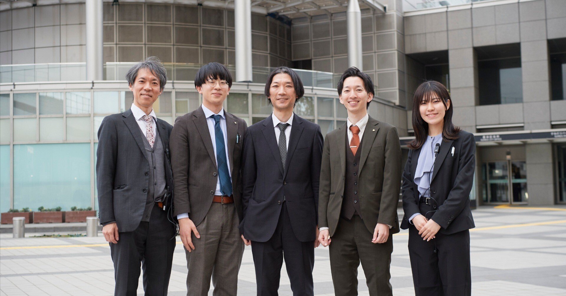 5e553e5c90532fa60041d1c016b3ad