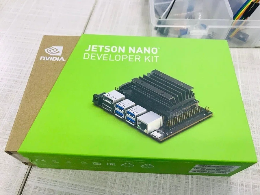 Google Coral Edge TPUボードとNVIDIA Jetson Nano Devボード - ハードウェア比較｜Hanalili