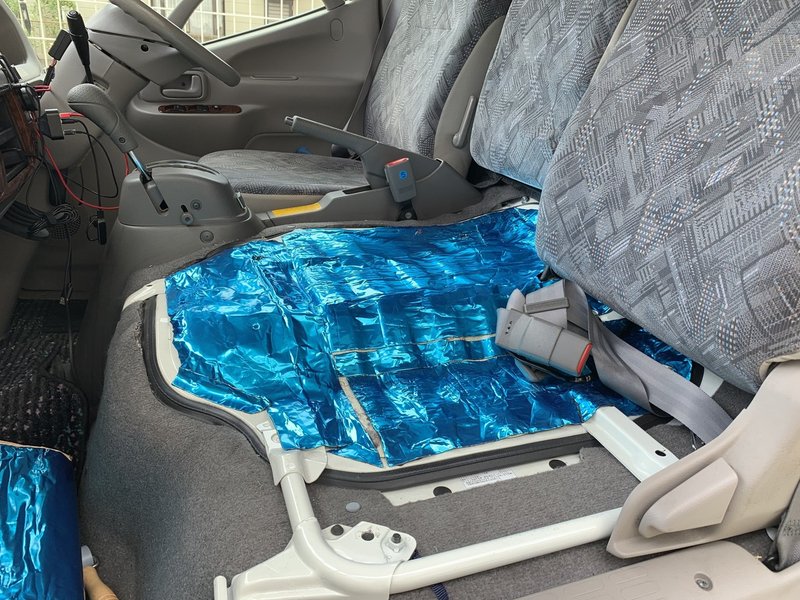 キャンピングカー 車内がウルサイのでデッドニングです 沖田純之介 サウンドデザイナー Note