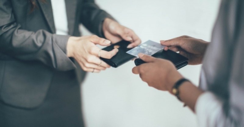 営業マンの名刺はクリエイティブにすべき Foriio Note