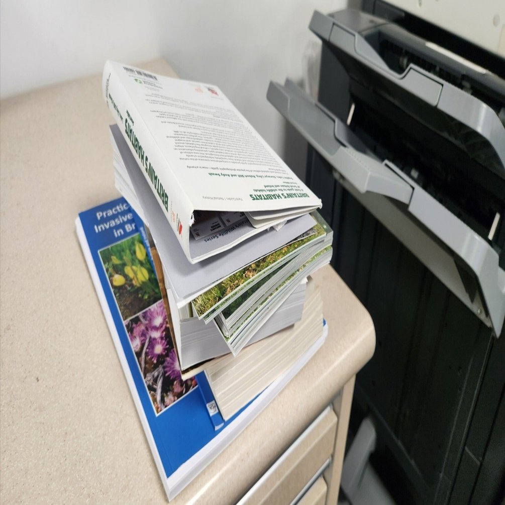 本の自炊レポ | 費用1万円、スキャン2時間 | 5冊の図鑑と参考書を電子