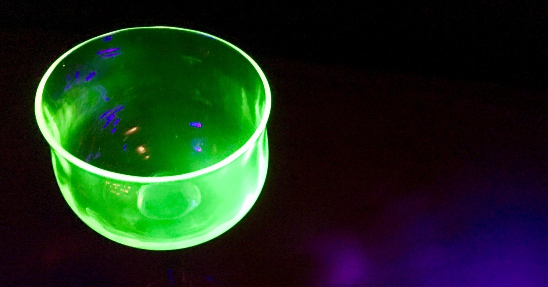 ウランガラス トッポ・ジージョ アップルグリーン