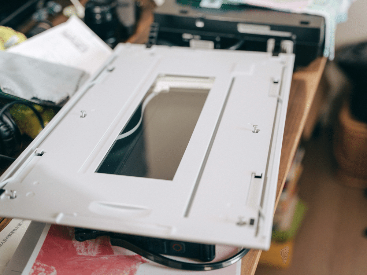 ネガフィルムスキャンのために買ったGT-X830をいきなり分解した ネガフィルムスキャンのために買ったGT-X830をいきなり分解した