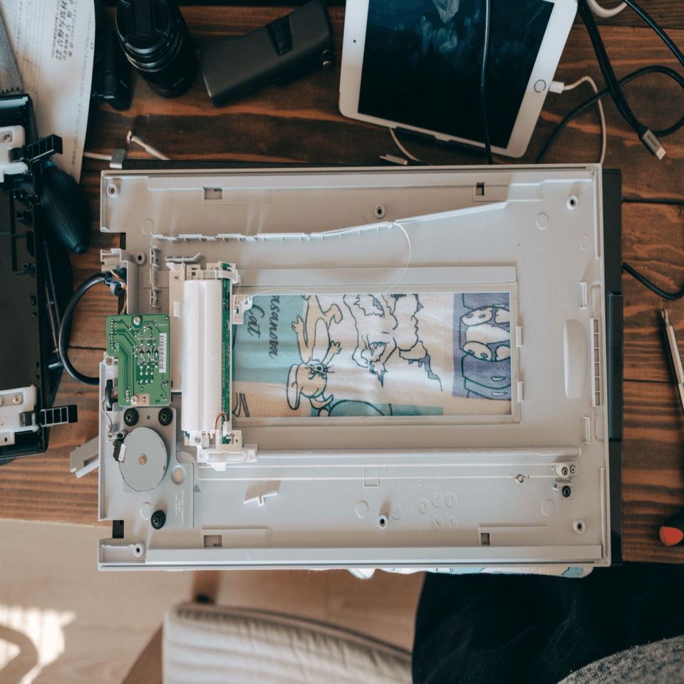 ネガフィルムスキャンのために買ったGT-X830をいきなり分解した話