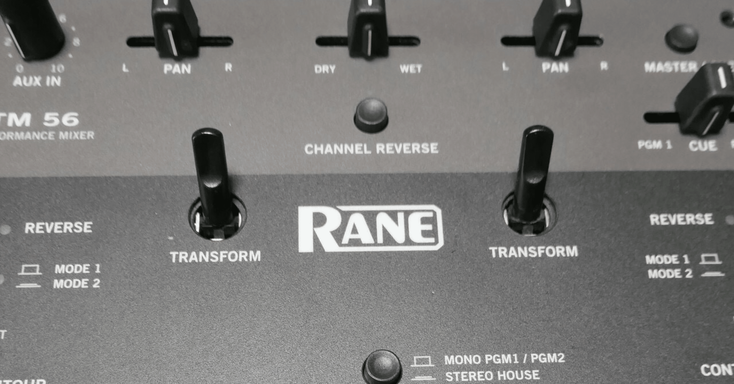★RANE TTM 56 ★#プロフェッショナルDJ機材 ☆RANE TTM 56 ☆#プロフェッショナルDJ機材
