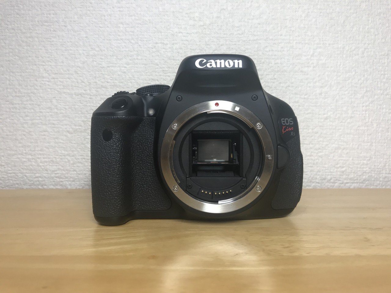 人気機種】Canon EOS kiss X5 一眼レフカメラ ショット数極小 Amazon 人気機種】Canon EOS kiss X5 一眼レフカメラ ショット数極小 Amazon
