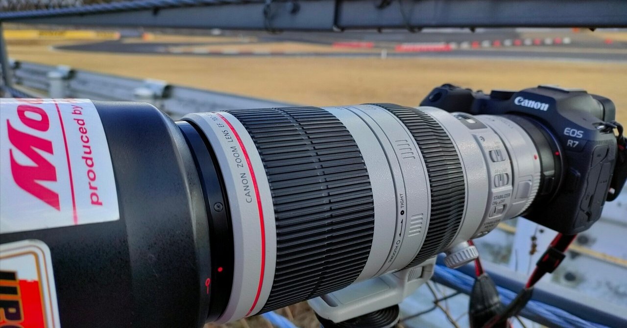 Canon EOS R7 + 100-400mmレンズ Canon-EOS-R7-with-Canon-RF-100