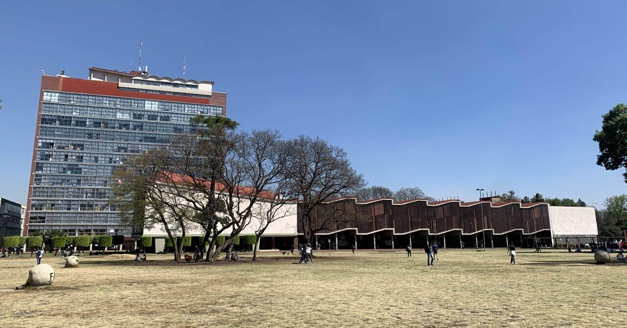 唯一無二の世界遺産建築物 メキシコ国立自治大学｜pukupuko