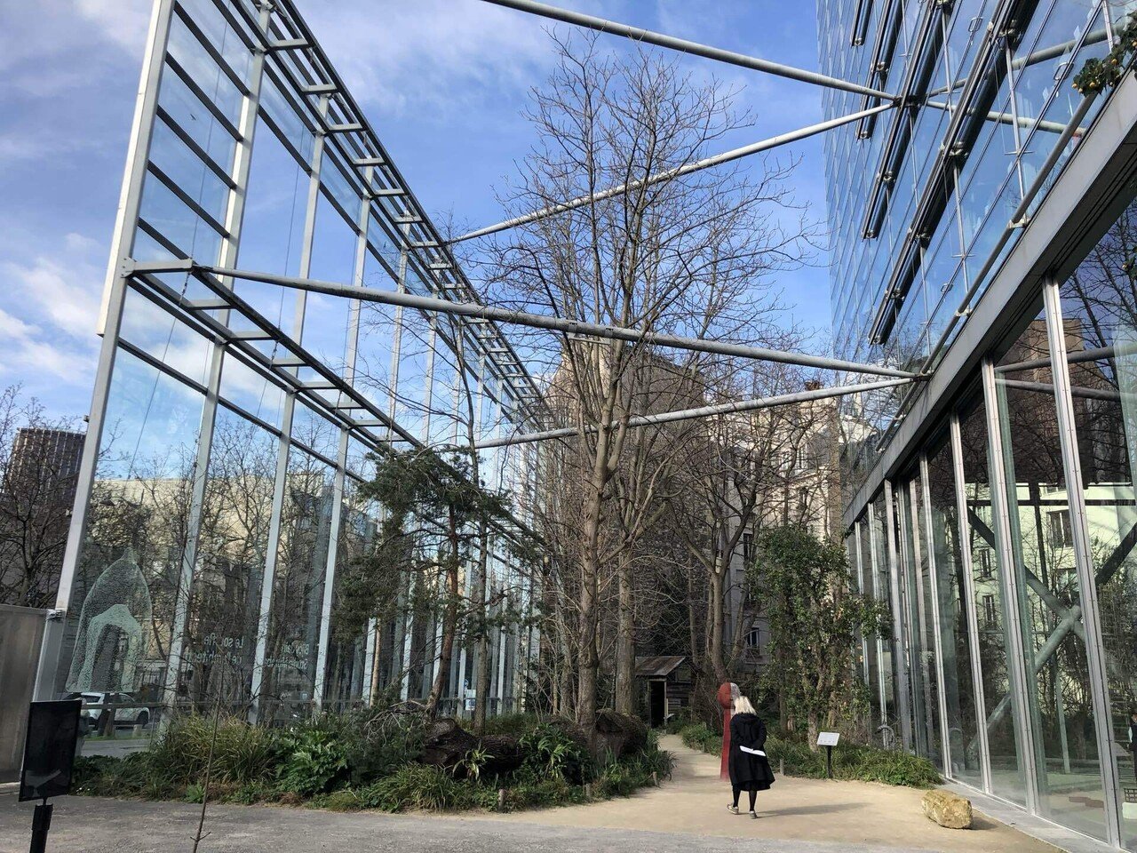 瞑想する展覧会スタジオムンバイ展🇫🇷 ｜のんびり日記