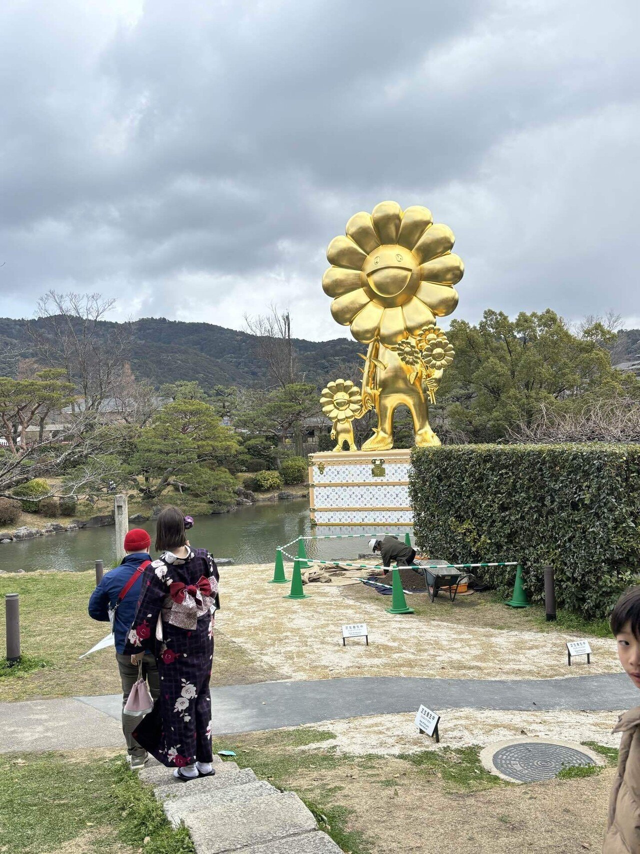 む 村上隆展を見に行った｜潮田クロ(ウシオダクロ)
