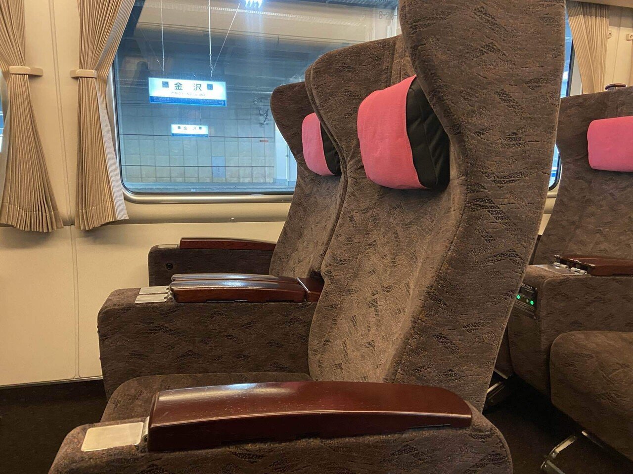 ポイントで格安グリーン車@サンダーバード｜Yuki（ゆうき）