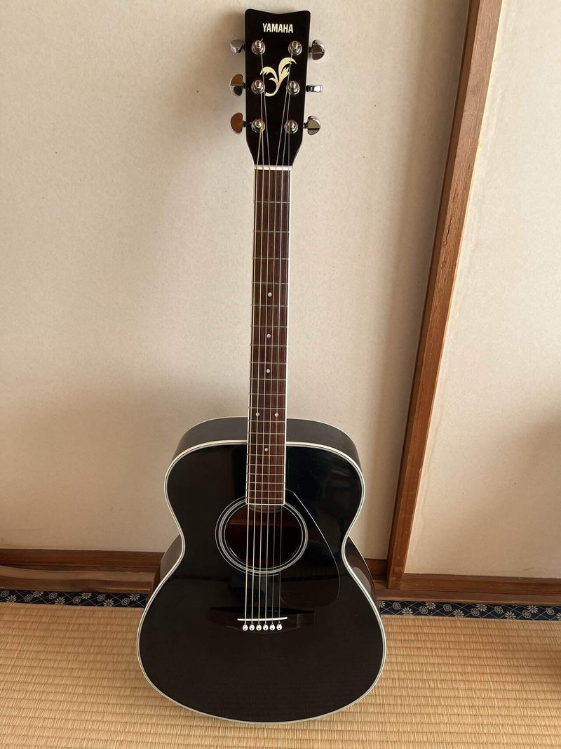 ギターのある暮らし＃1 25年前に買った初めてのギター｜Zatowa-座と輪-