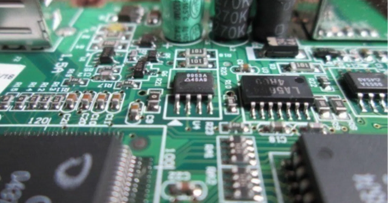 昔はパソコンの頭脳（CPU）を理解していないと、うまく使いこなせ