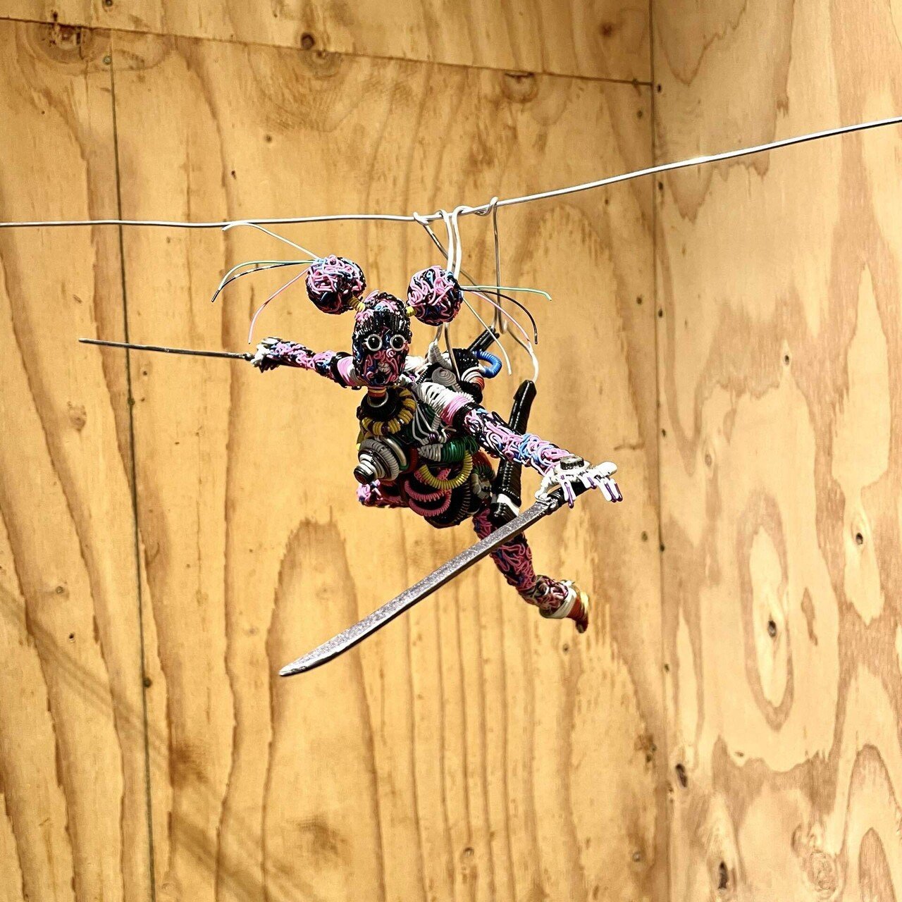 針金アートの世界再び【MASASHIの針金人形】｜アノニマスDTM編集部