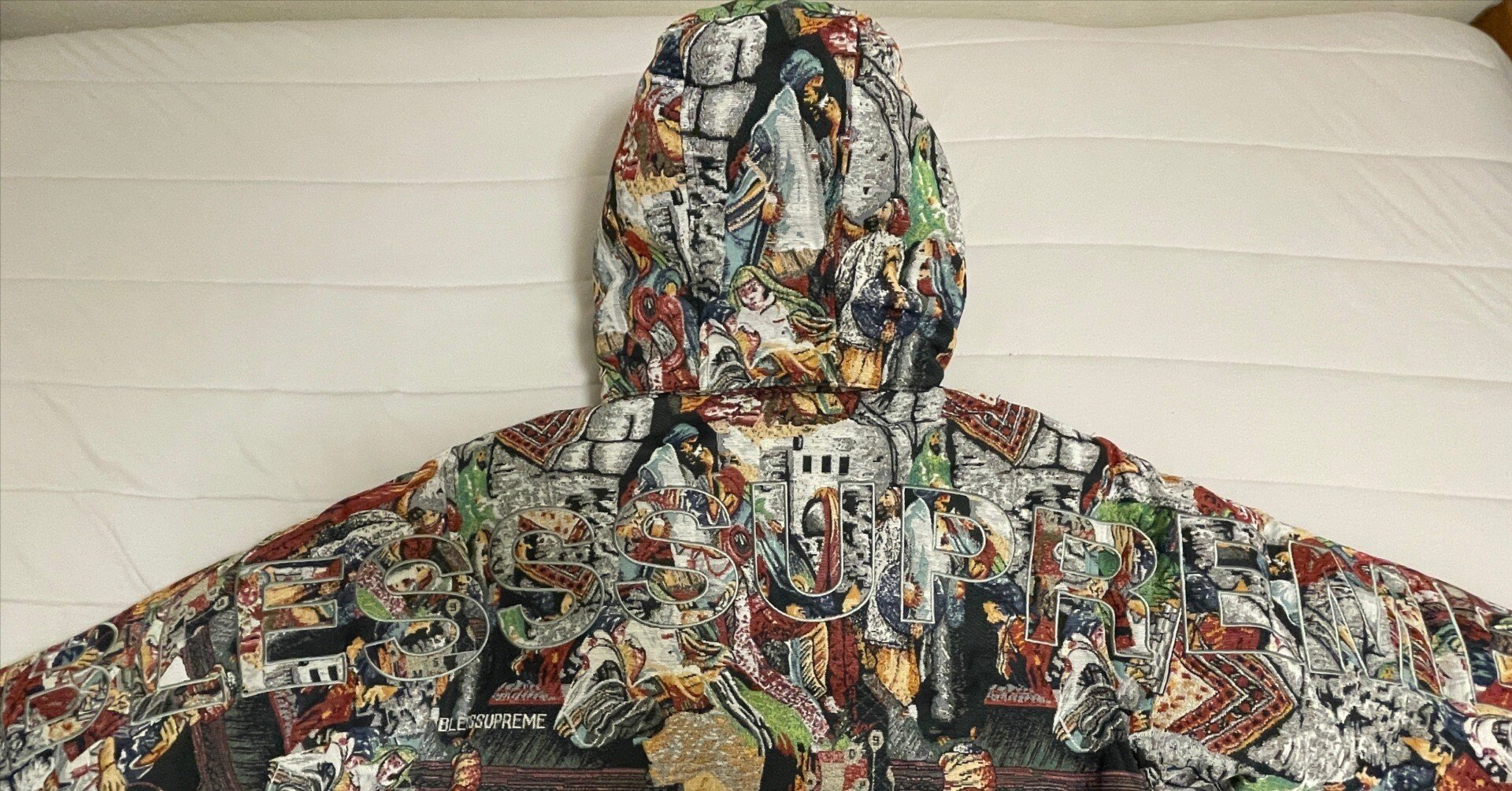 Supreme BLESS Tapestry Down Puffer Jacket｜motopoo