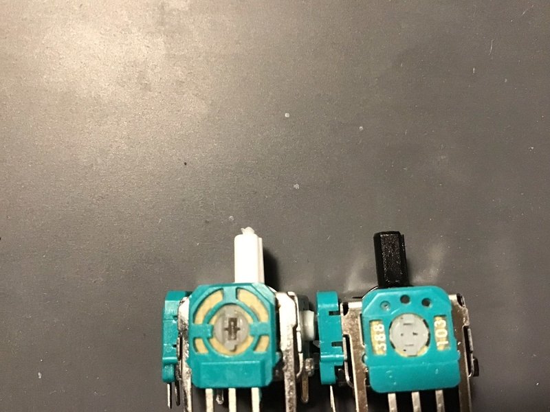 ゲームキューブコントローラーのスティックユニットを交換しつつレビュー 部員s Note ゲームキューブコントローラーのスティックユニットを交換しつつレビュー 部員s Note