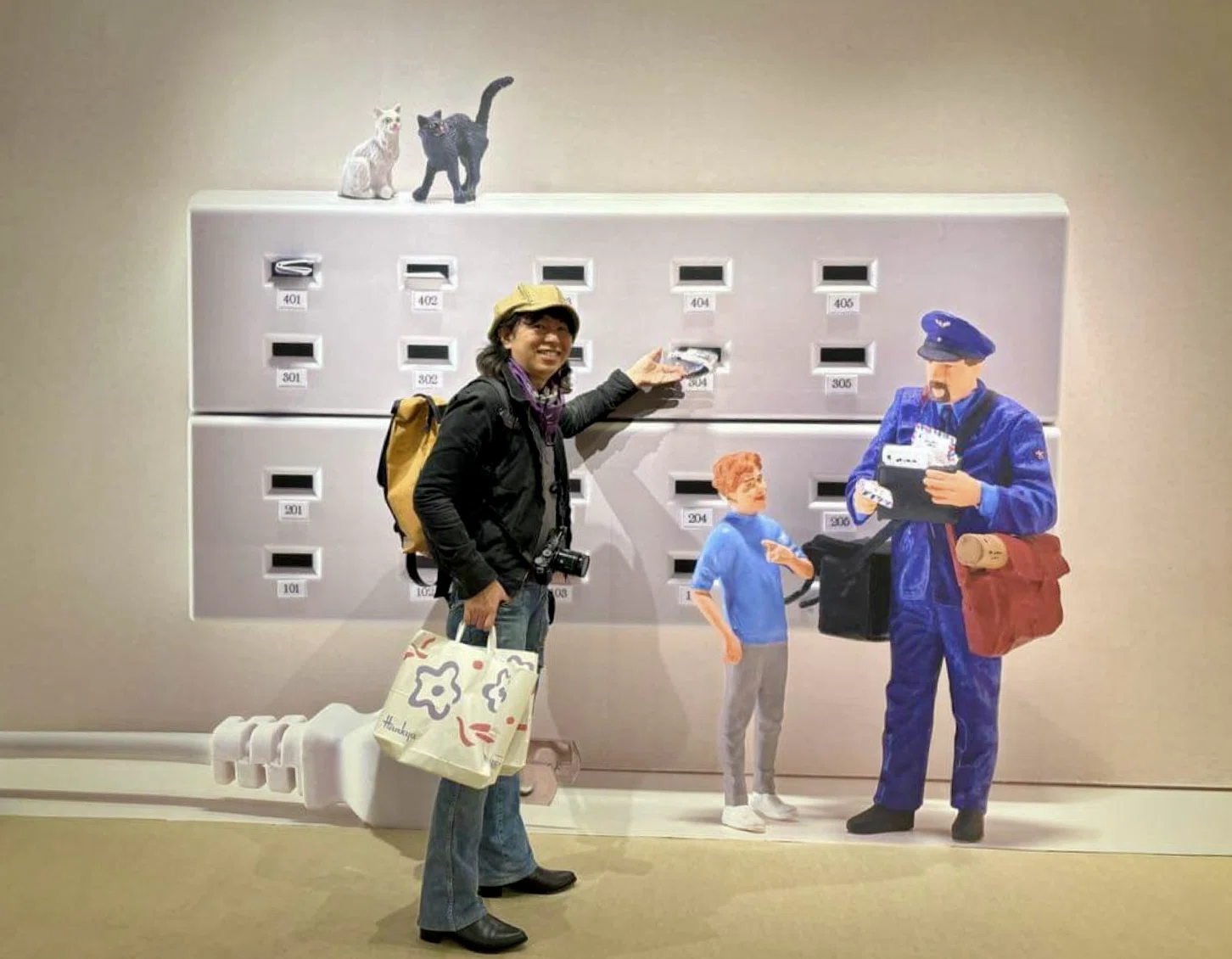 MINIATURE LIFE展 田中達也 見立ての世界 ＠阪急神戸店・神戸空港