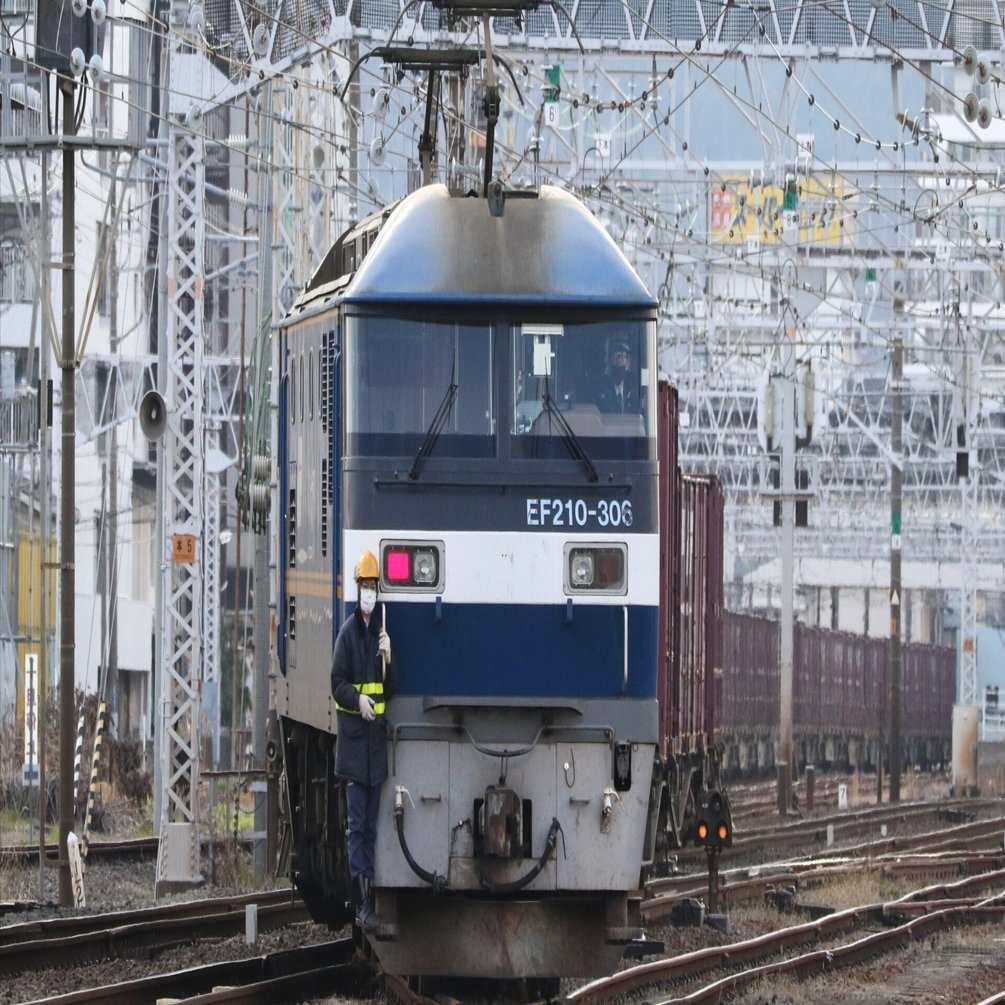 富士駅東側踏切（早朝）｜静岡の空鉄
