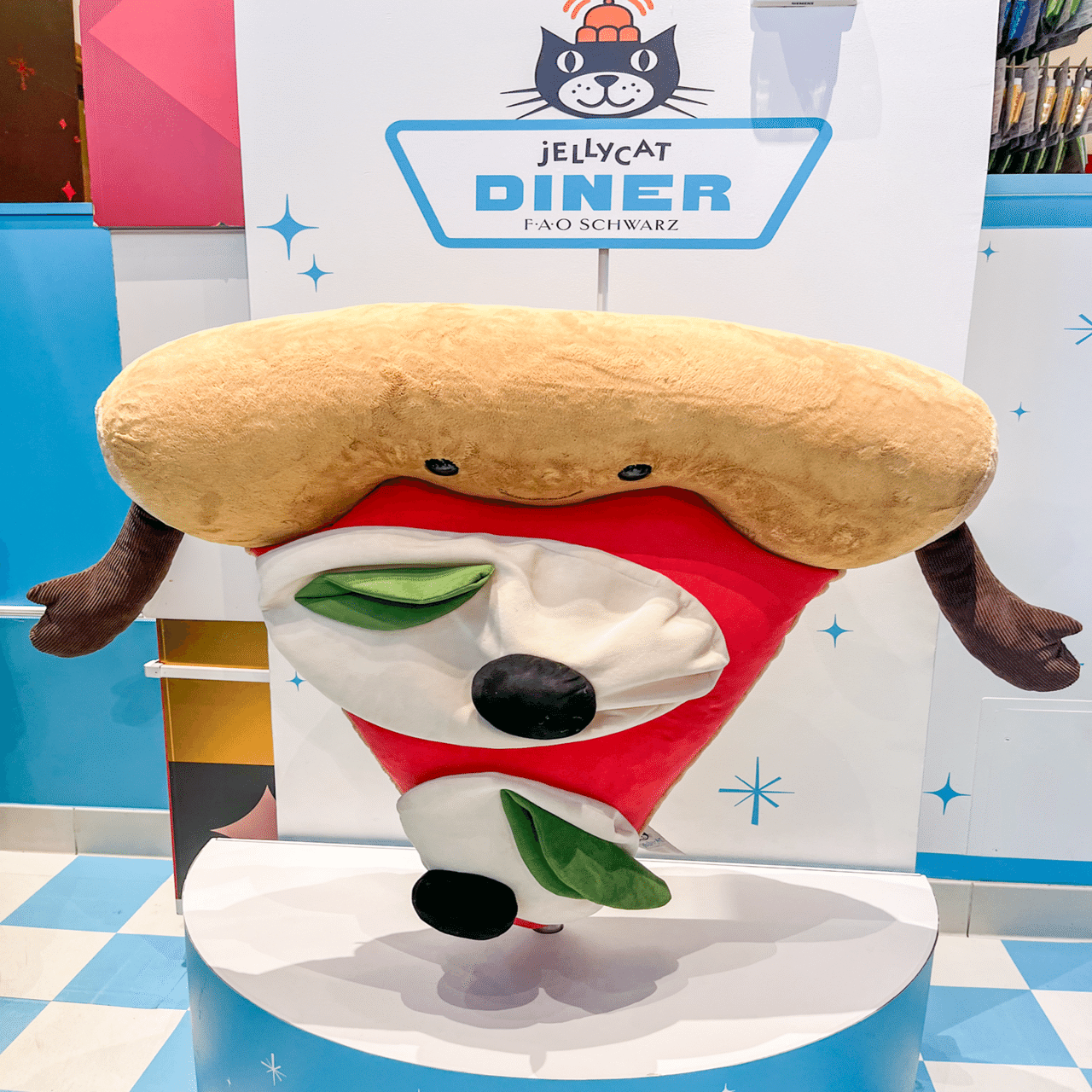 NY旅行】Jellycat Dinerの詳細 & NYオススメぬいぐるみ編｜ハチ(ユリ)