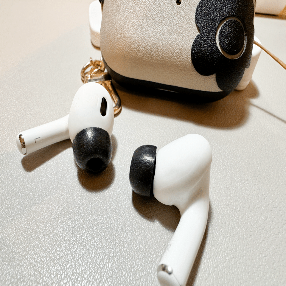 iPhone15proとairpods pro2に乗り換えてみた。｜ばななん