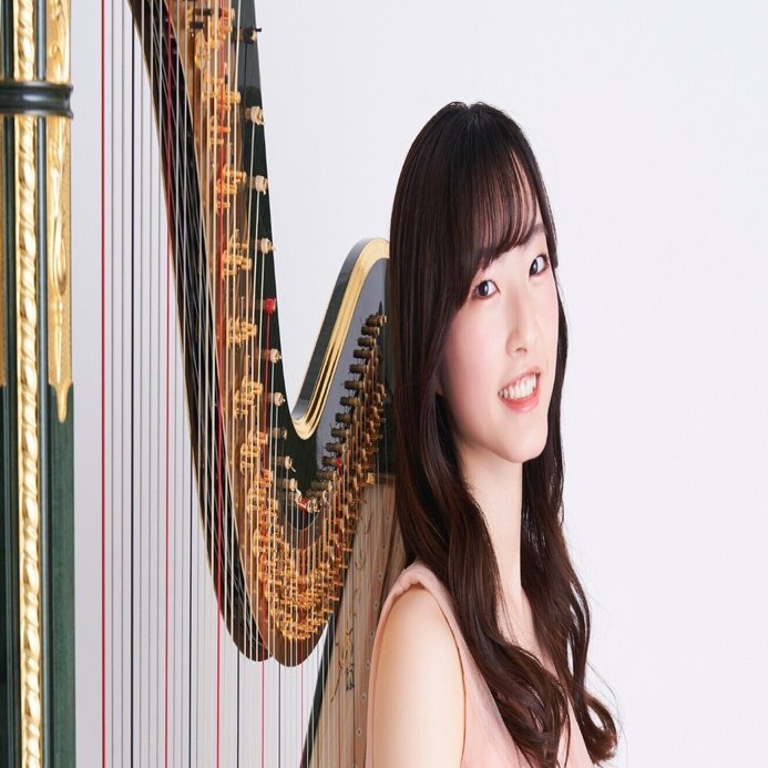 初めまして！藝大4年、ハープの小口陽香と申します｜ハープ｜小口陽香
