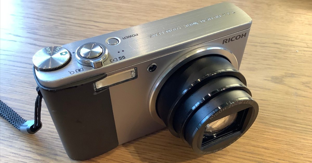 リコーカメラ　R8 リコー「R8」にブラック×シルバーのツートンモデル - ITmedia NEWS