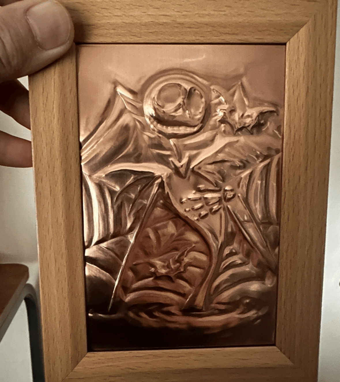 銅板レリーフ・リベンジャーズ①｜とあるエンジニアの闘病録