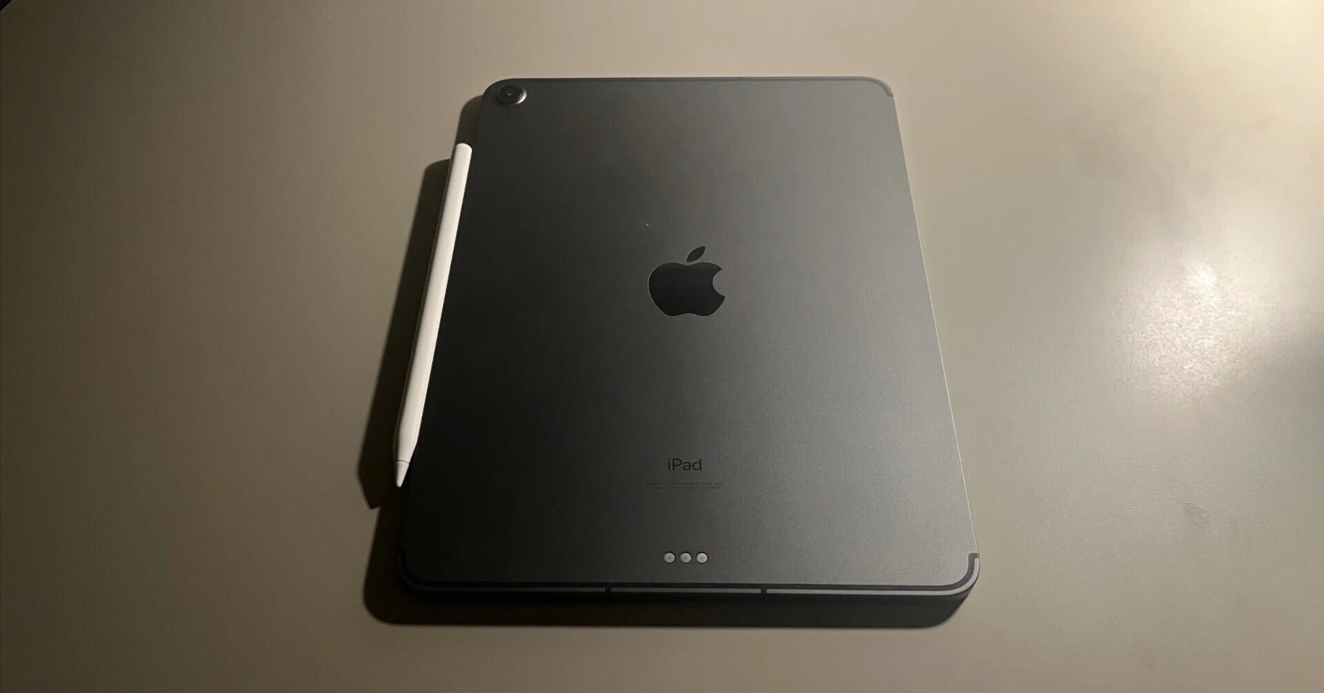 Tech】2024年も大活躍の旧世代iPad Airの4つの魅力＆7つの使い方