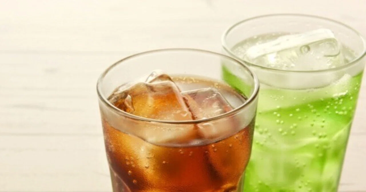 炭酸 飲料 英語