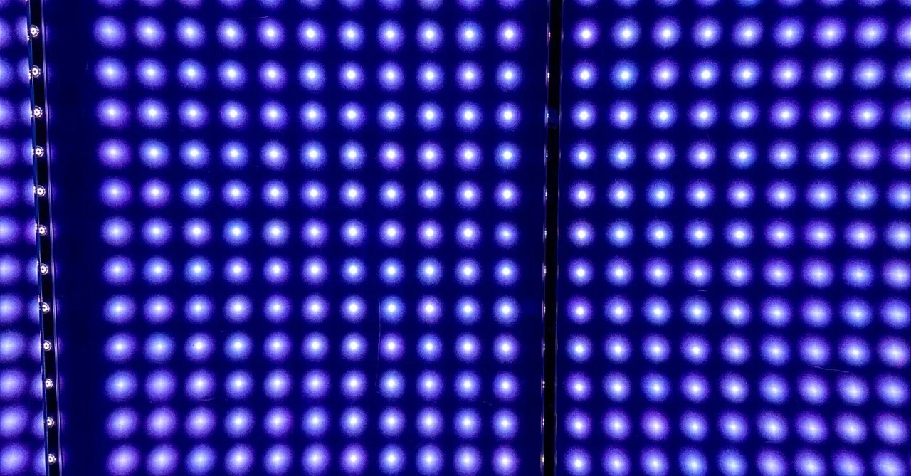 ヒーリング 若返っ Beaming クォンタムライト 超次元