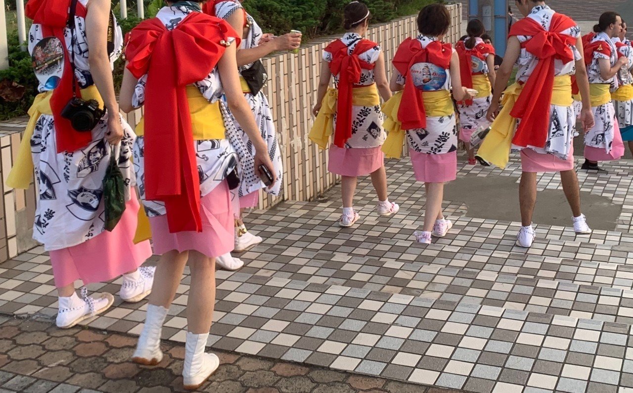 この街の季節は「祭り(夏)」と「冬」だけらしい。青森ねぶた祭りに初