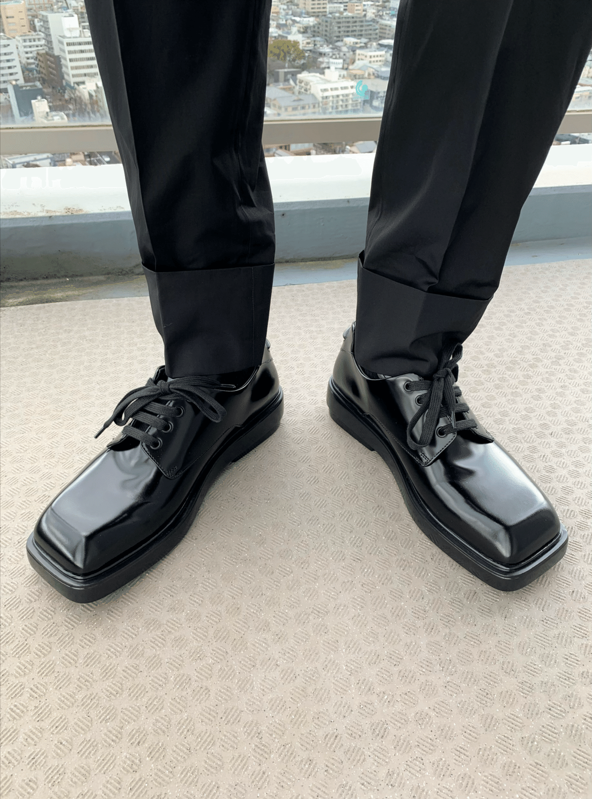 〔特別SALE価格!〕PRADA キラキラビジューのスエードブーティ 76.PRADA SUMMER24① ブラッシュドレザー ダービーシューズ