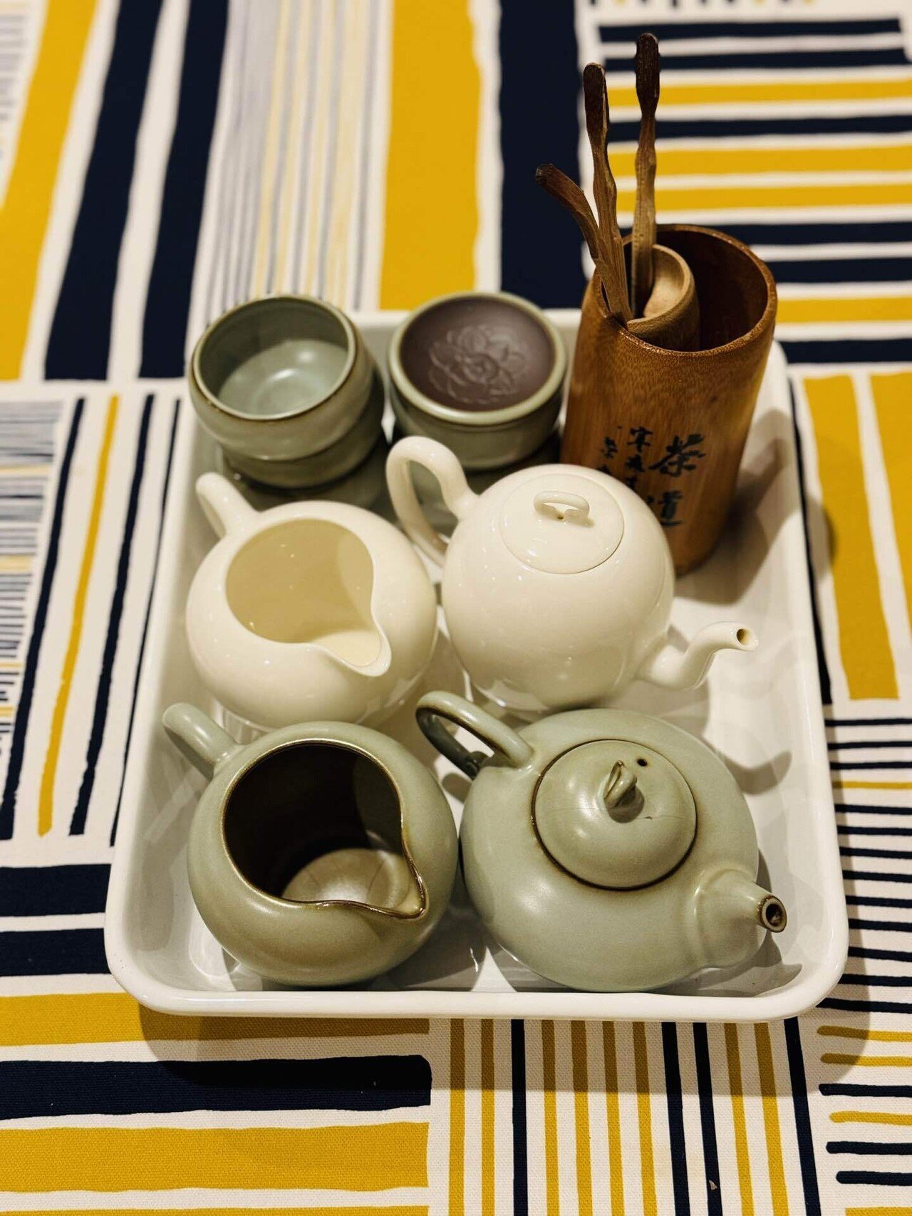 韓国　寿安窯　四代目　張英安　茶器揃　お茶茶碗　茶托　5組　急須　湯冷し red-clay-pine-bark-teapot-a1.