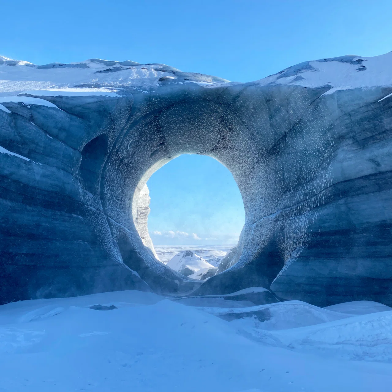 アイスランド旅】自然が生み出した絶景 ♯カトラ氷の洞窟｜をぬし