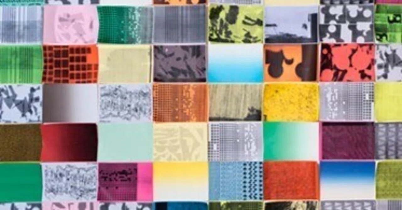 ★Four Tet 2000セット限定アナログ盤3LP BOX TEXT-057 ピコピコ音楽レビュー その5】 Four Tet - Three (2024)｜ラク旅ブログ